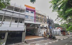 Aranis Hotel